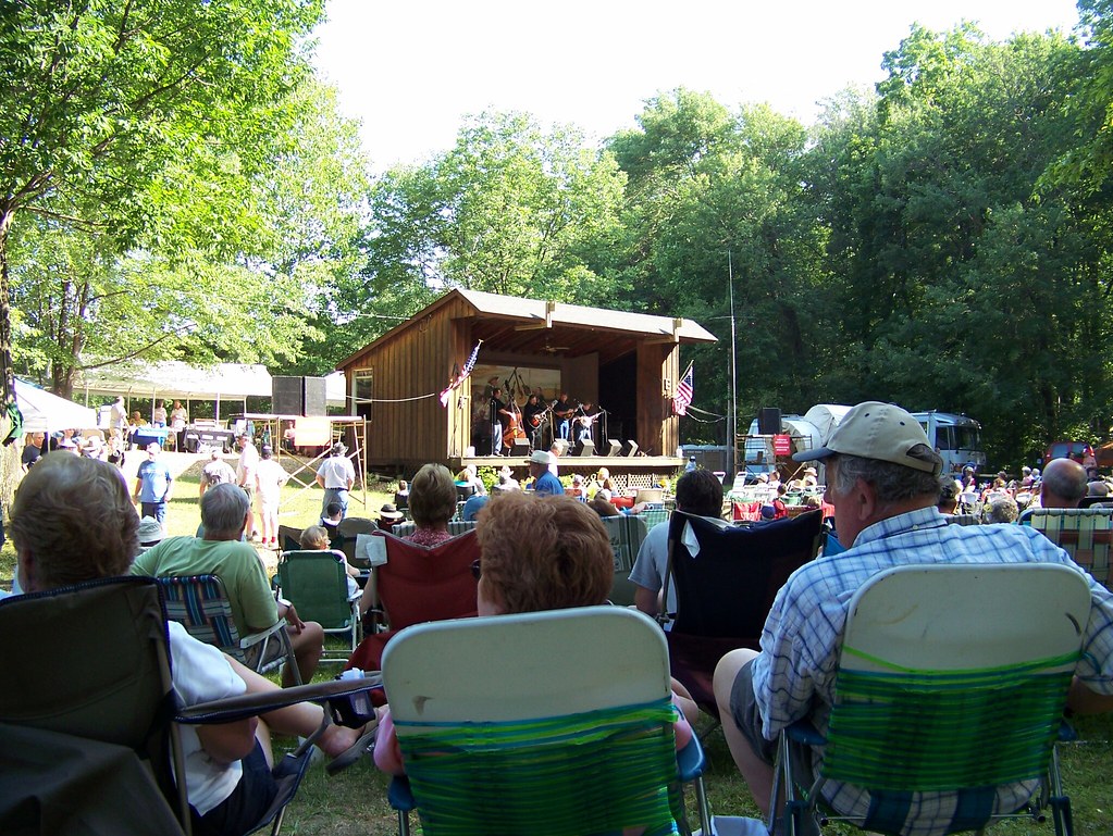 Bluegrass Fest Wind Gap PA060907207 The Appalachian Fidd… Flickr