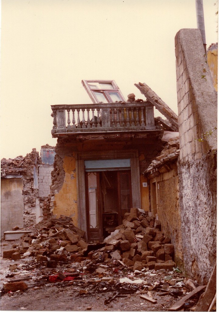 Earthquake in Avellino November, 23rd 19806 Avellino,Ca… Flickr