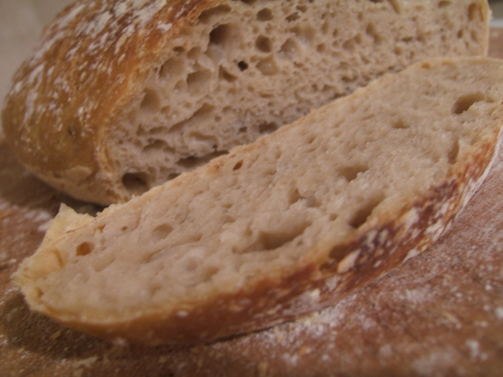 the famous NY Times noknead bread audinou Flickr