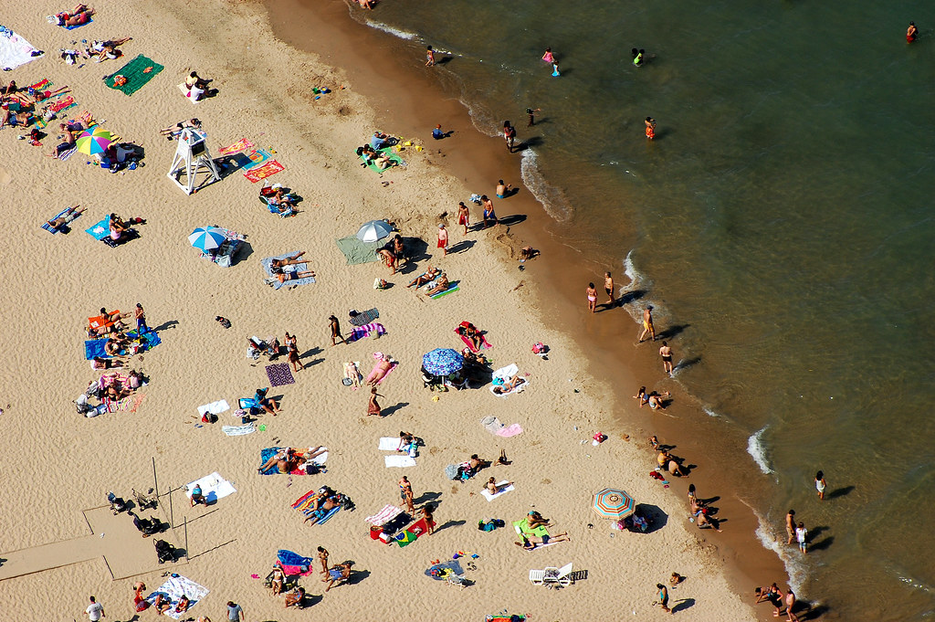 Oak Street Beach View from the John Hancock Tower at 300mm