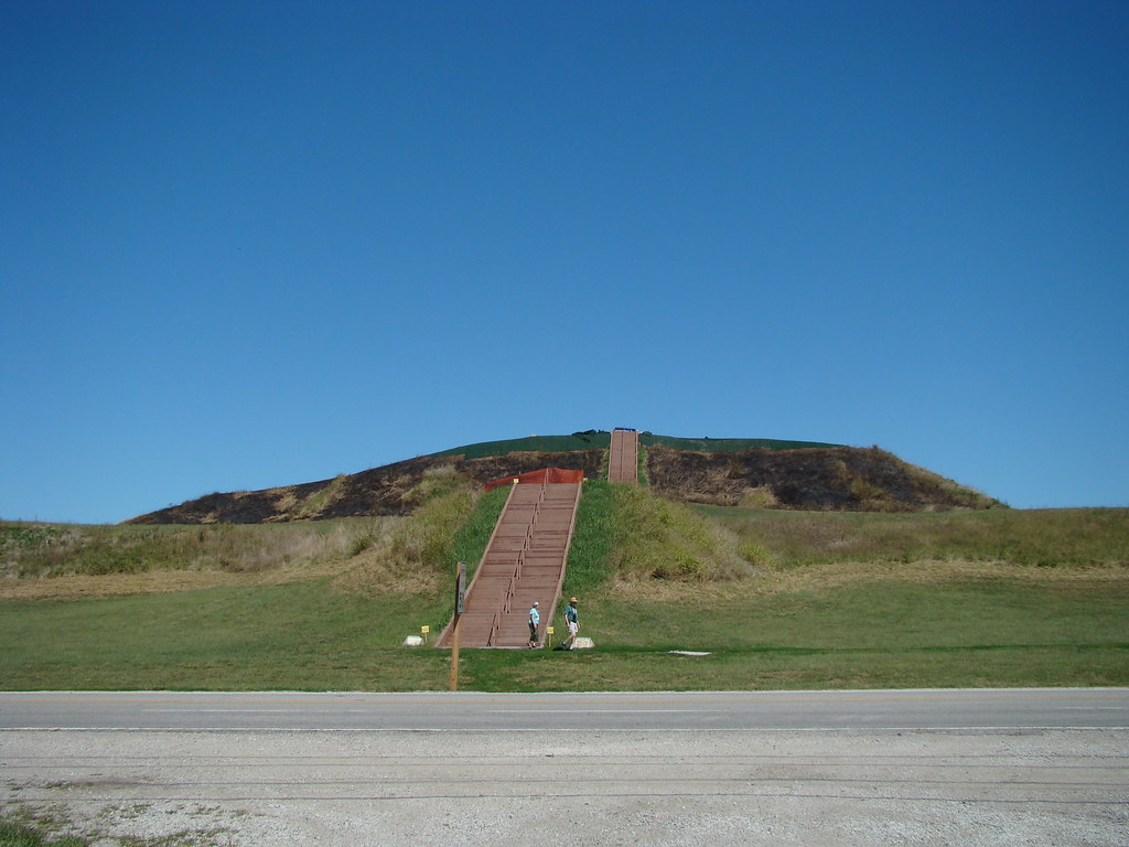 Great Pyramids of Illinois Flickr