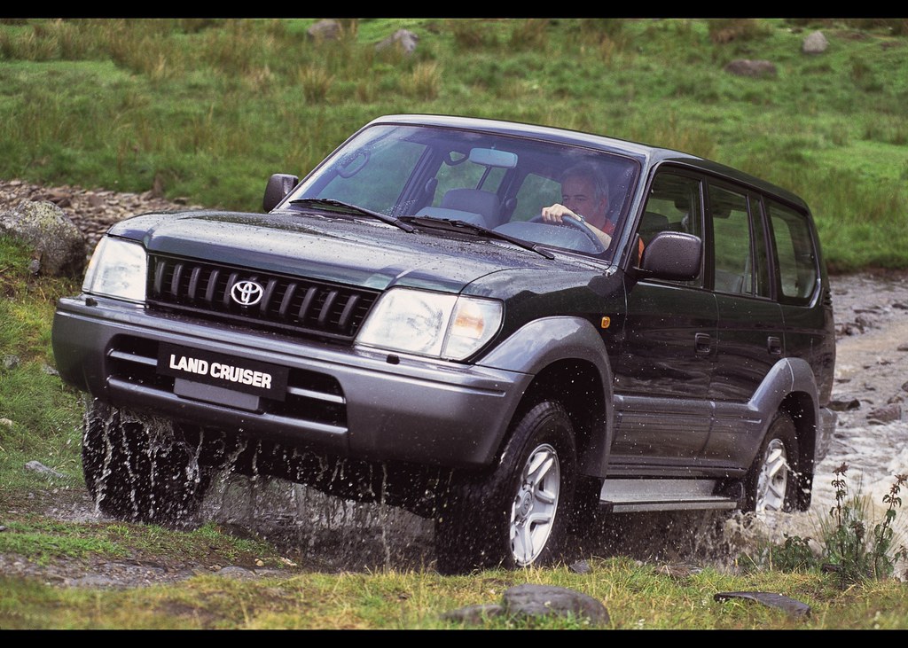 Land Cruiser 90 Amazon The Toyota Land Cruiser is renowned… Flickr