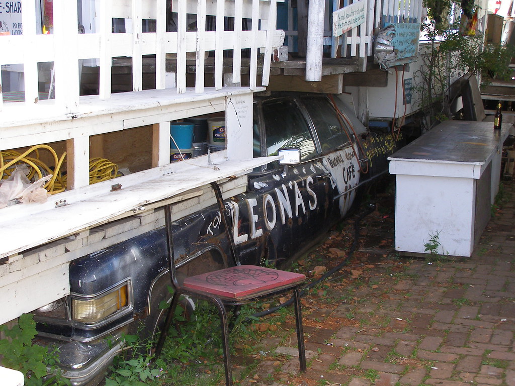 Bar structure at Tom's Burned Down Cafe on Madeline Island… Flickr