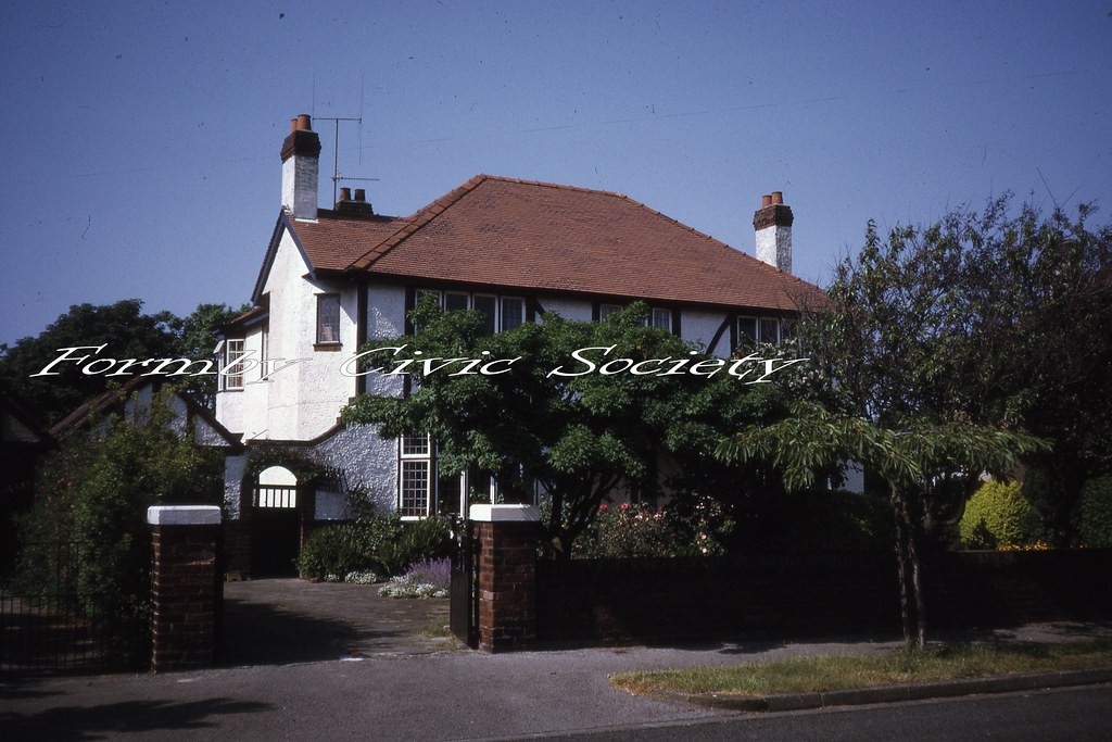 St Rd No 23 1975 ST1012 Munros House Formby Civic Society