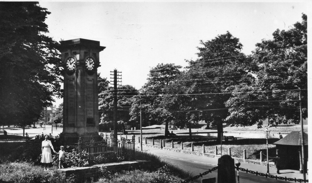 Tettenhall clock Robert Hanley Flickr