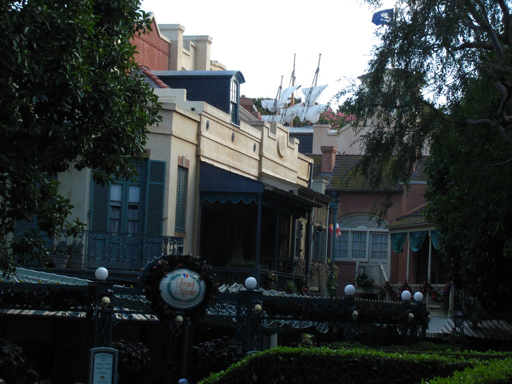 At the New Orleans Train Station Loren Javier Flickr