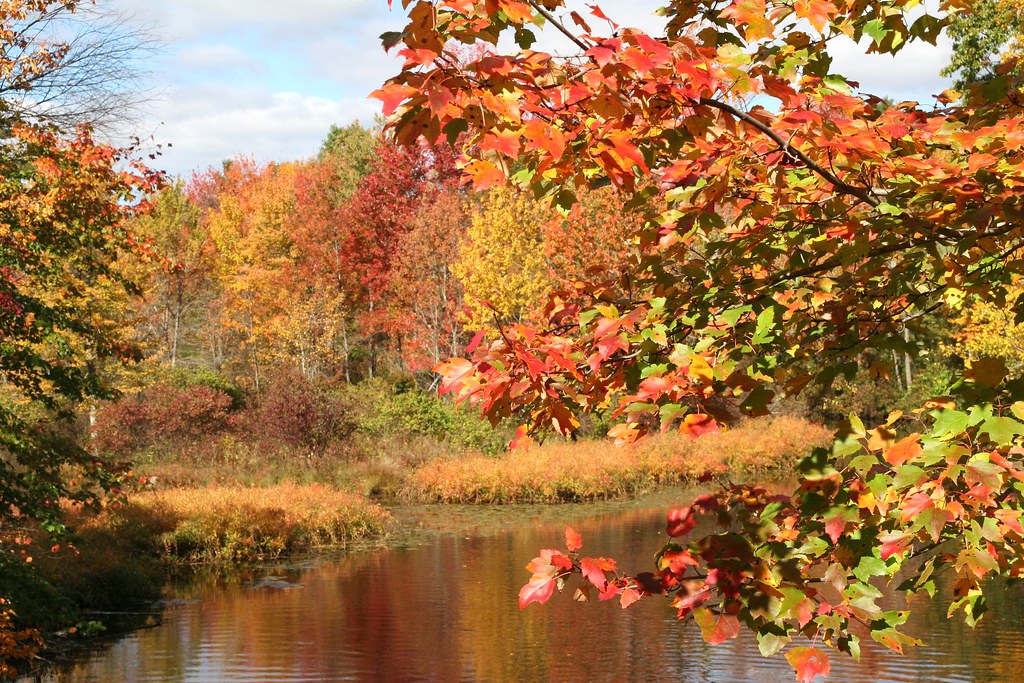 Sturbridge, MA Lake 2 Kona Kani Flickr