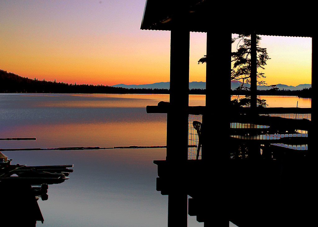 Fallen Leaf Lake Store Explored 458 I'm up at Lake Tahoe … Flickr