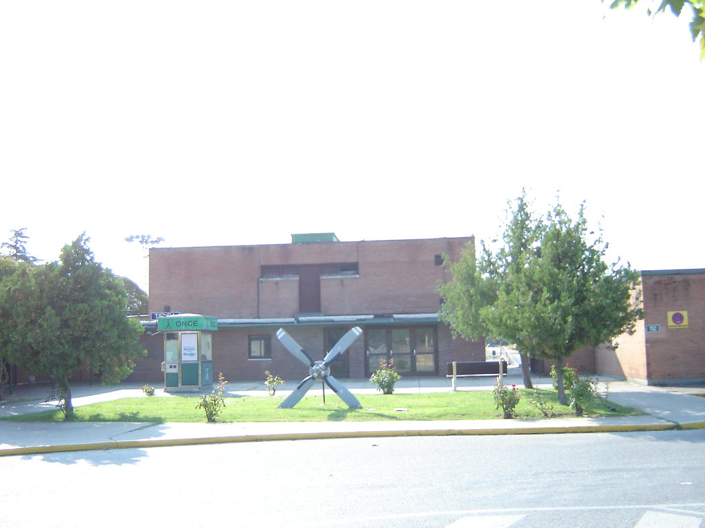 torrejon air base 2007 004 Movie theatre. john girardin Flickr