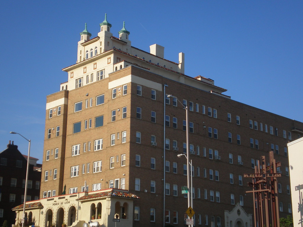 Ponce de Leon Condominios, The Plaza area, Kansas City, Mi… Flickr
