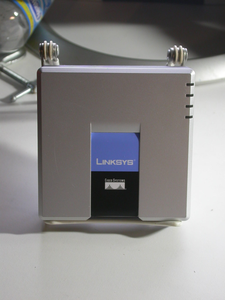 Sunrocket Gizmo (Phone Adapter with Router) SPA2102R by