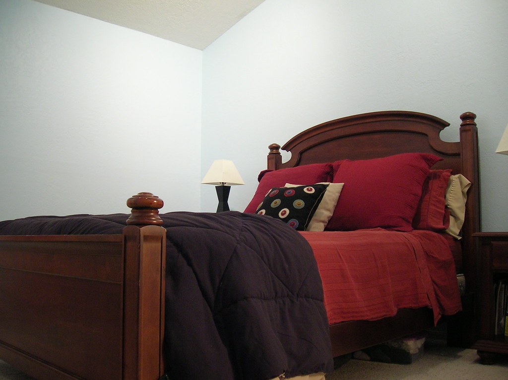 Master Bedroom after Paint The bedroom after painting. The… Flickr