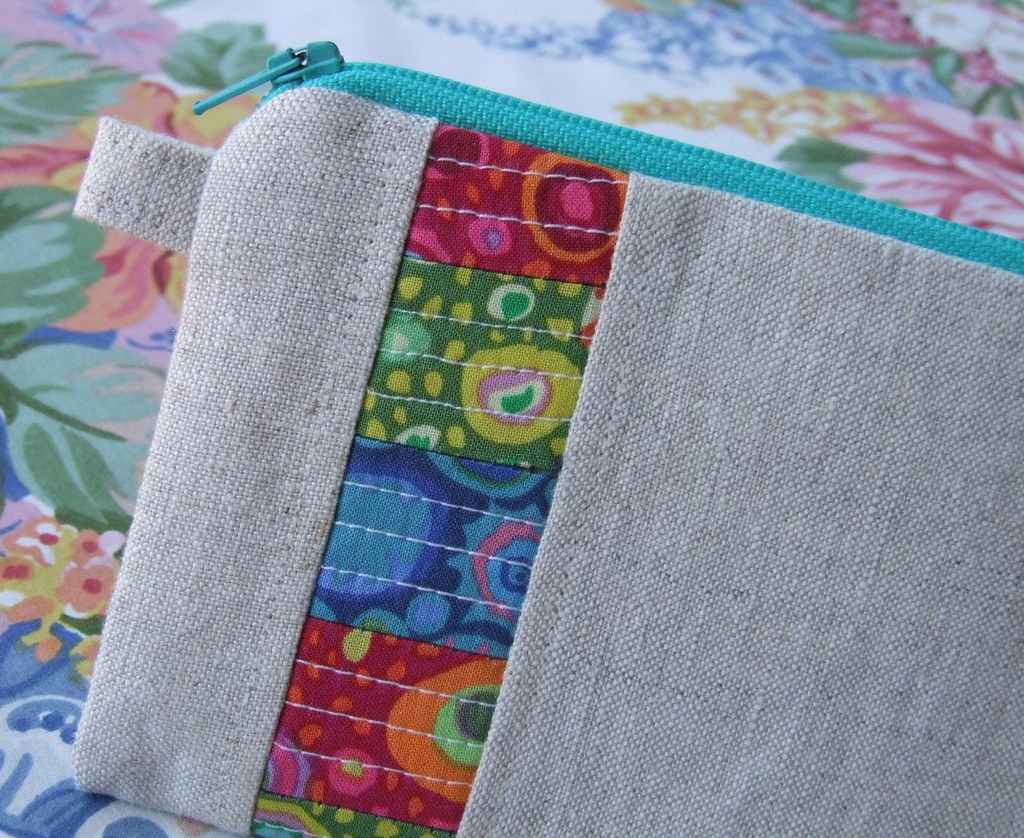 linen and patchwork zipper pouch Made with precious Kaffe … Flickr