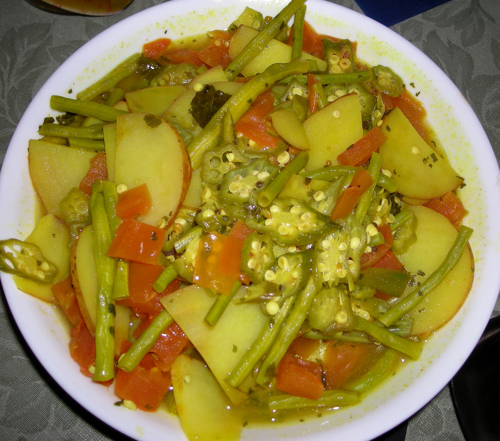 Curry long green beans okra potatoes peppers tomatos musta… Flickr