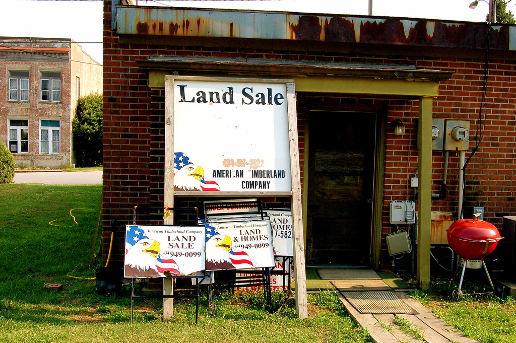 Land Sale Screaming eagles endorse this land. Alberta VA Taber