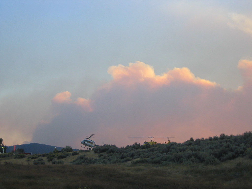 Day Fire, Lockwood Valley 9/25/06 Day 22, 617pm.... Hel… Flickr