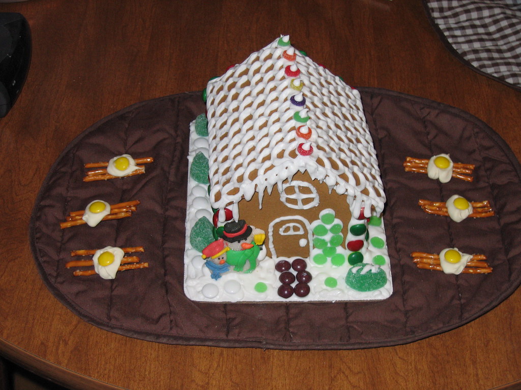 Gingerbread House and "Bacon & Eggs"2 We had a Christmas b… Flickr