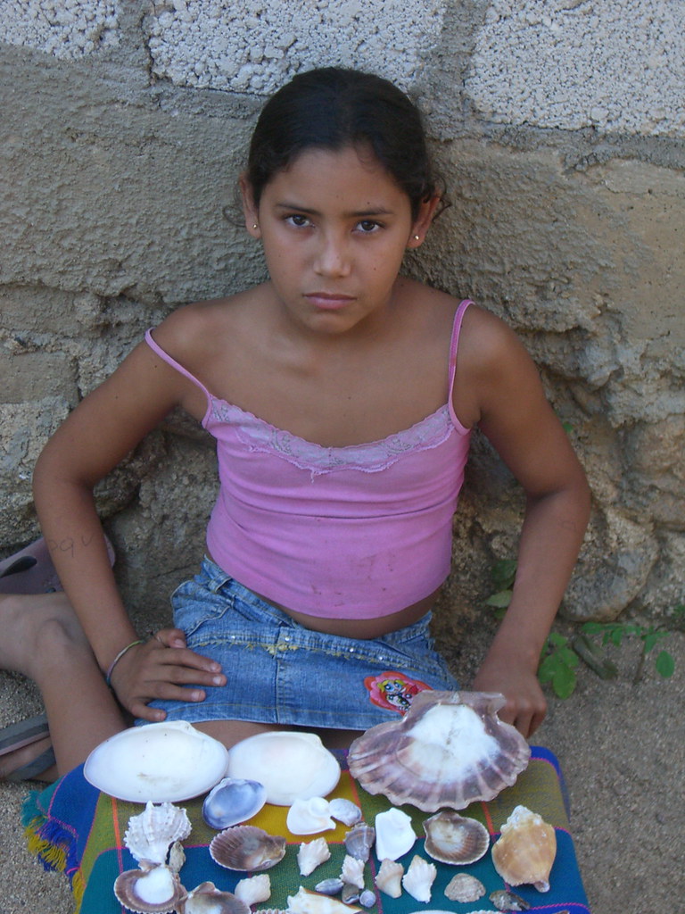 Mexican girl | Selling shells on the street | michael french | Flickr