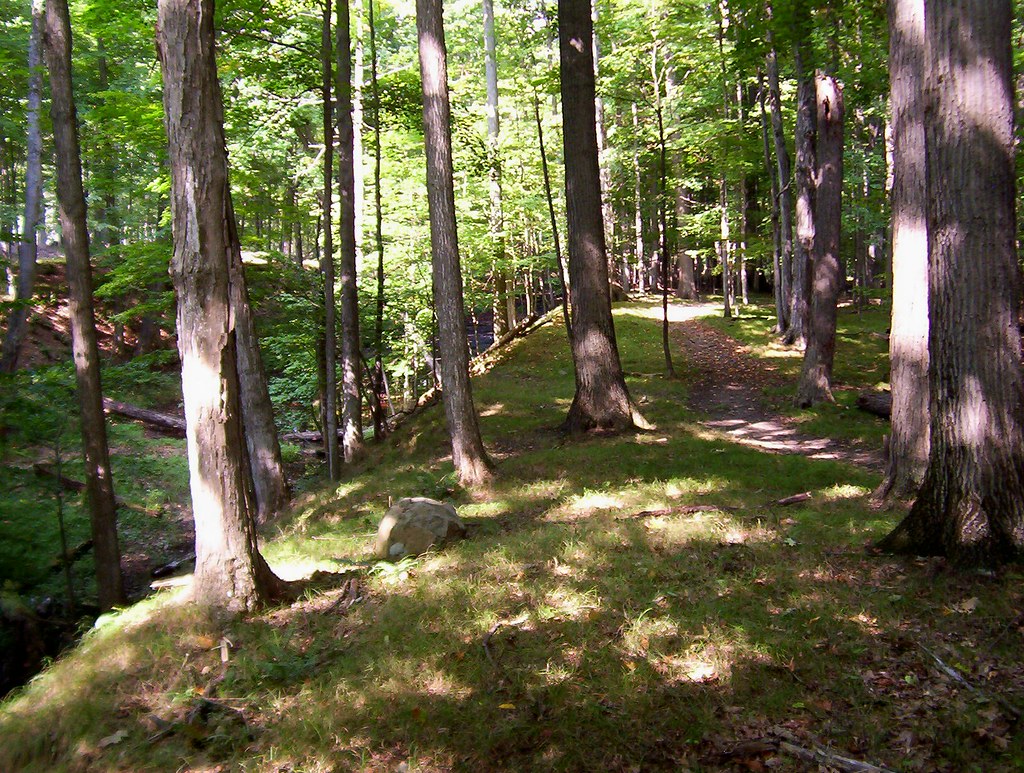 LETCHWORTH STATE PARK HIKING TRAILS 2 The Mary Jemison … Flickr