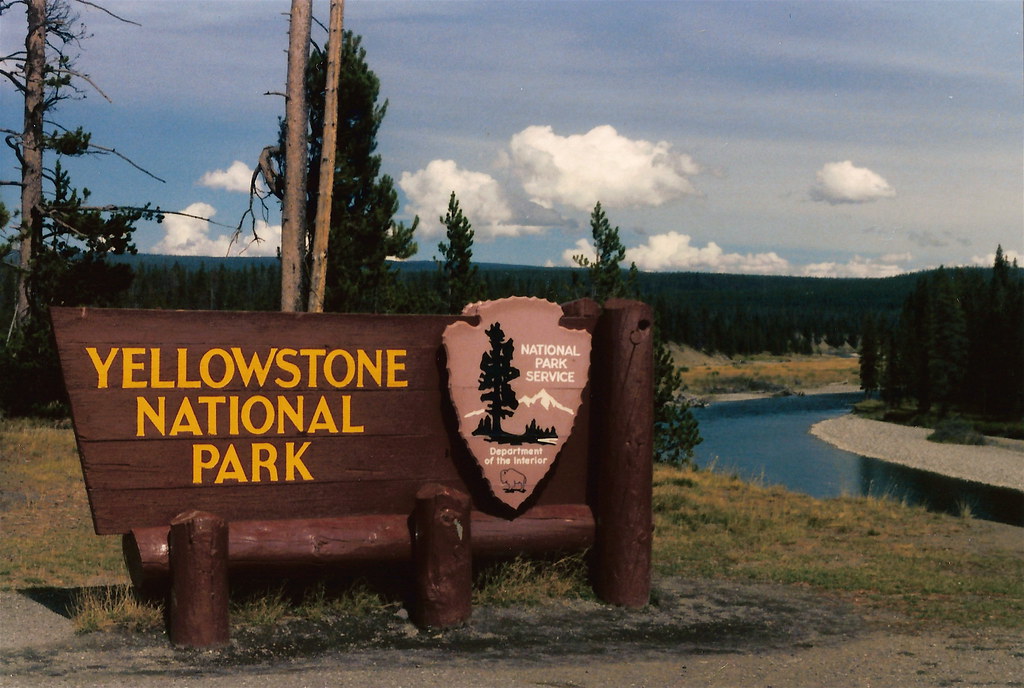 Yellowstone National Park Sign South Entrance to the Park.… Flickr