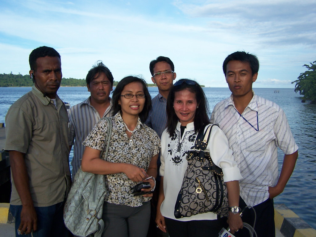 PAPUA BARAT PULAU MANSINAM Di Pulau Mansinam Deni Adam