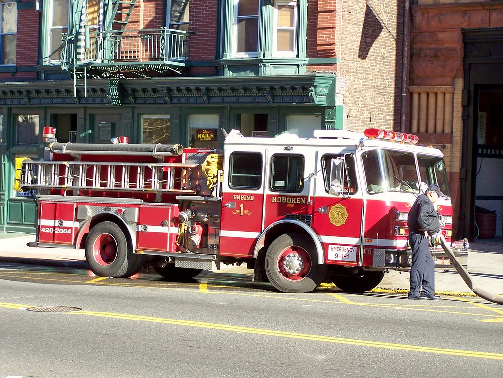 Hoboken Fire Dept. Engine 1 Uptown Station hydrant dra… Flickr