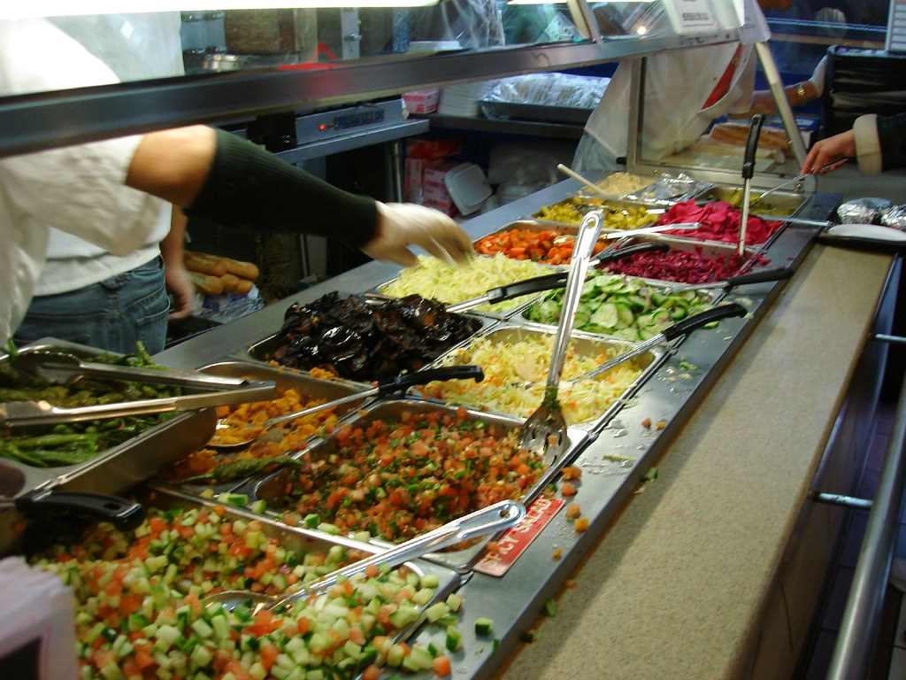 Salad Bar Kosher Deluxe, Midtown NYC Read about this foo… Flickr