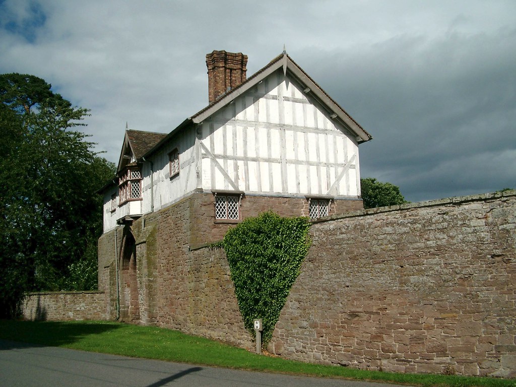 Bromfield Priory Gatehouse Steve Hodgson Flickr