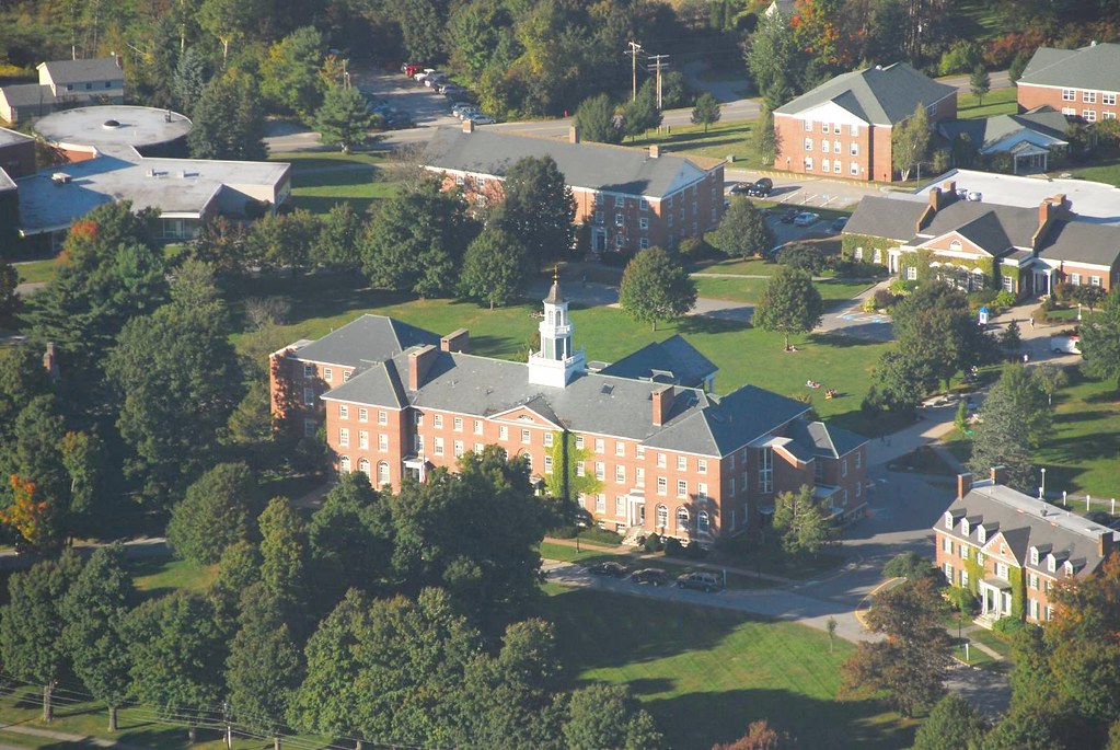 Admin (?) building ColbySawyer College rick kloeppel Flickr