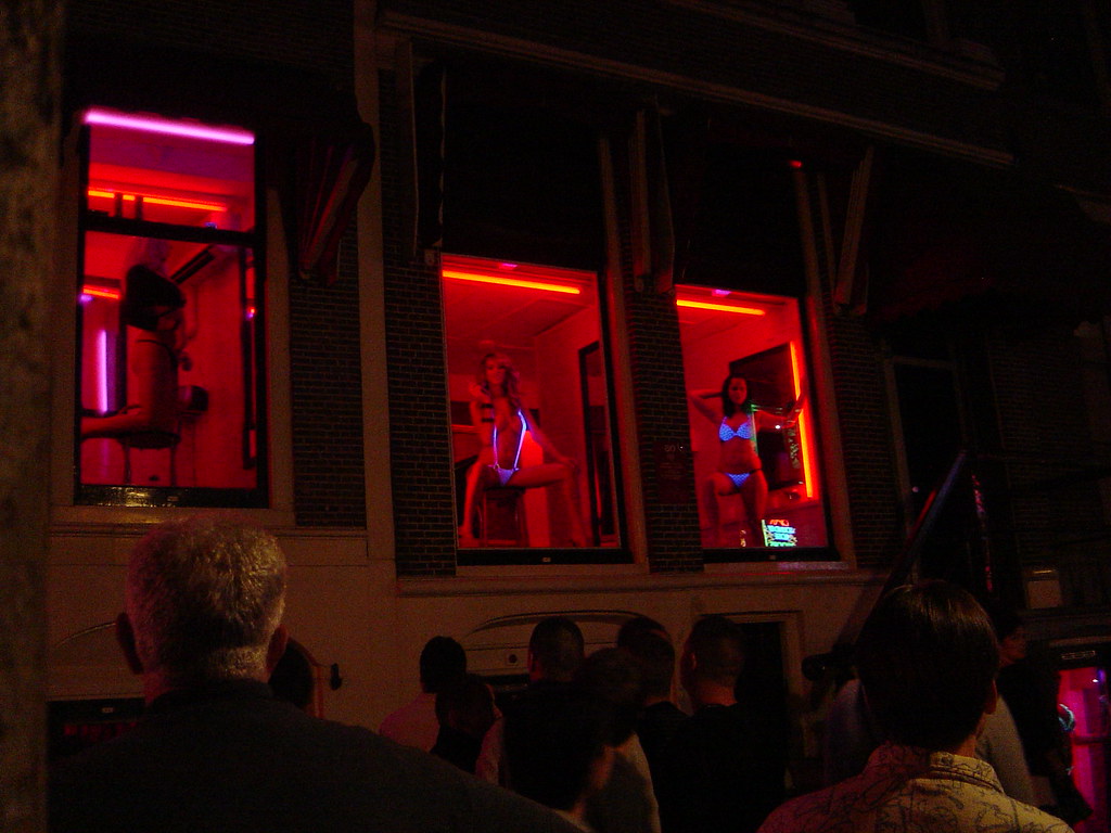 The red light district....girls in the windows....Amsterda… | Flickr