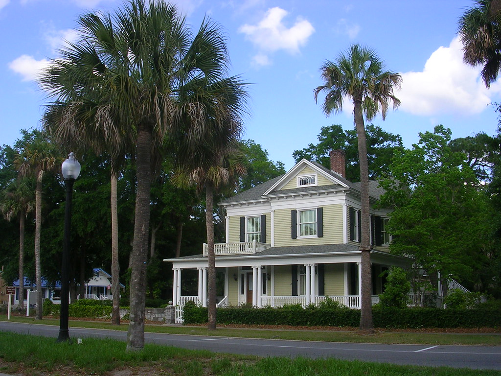 Bed & Breakfast for sale Seen in historic downtown St. Mar… Flickr