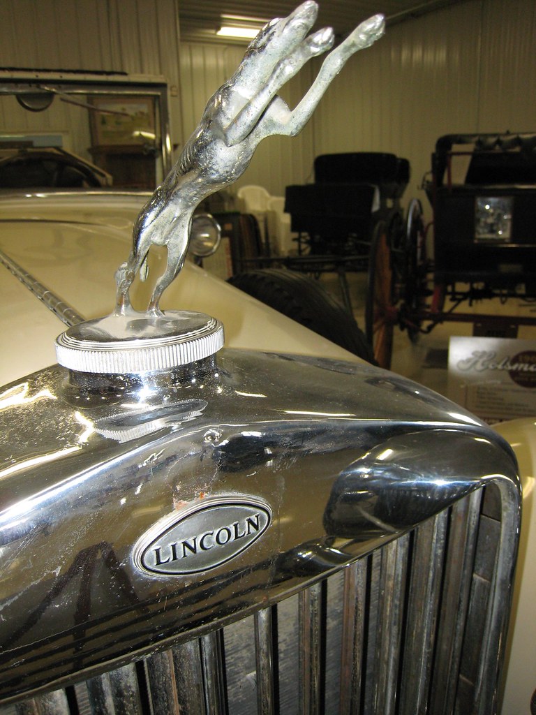 Old Lincoln Rare car at Fort Belmont in Jackson, Minnesota… Alan