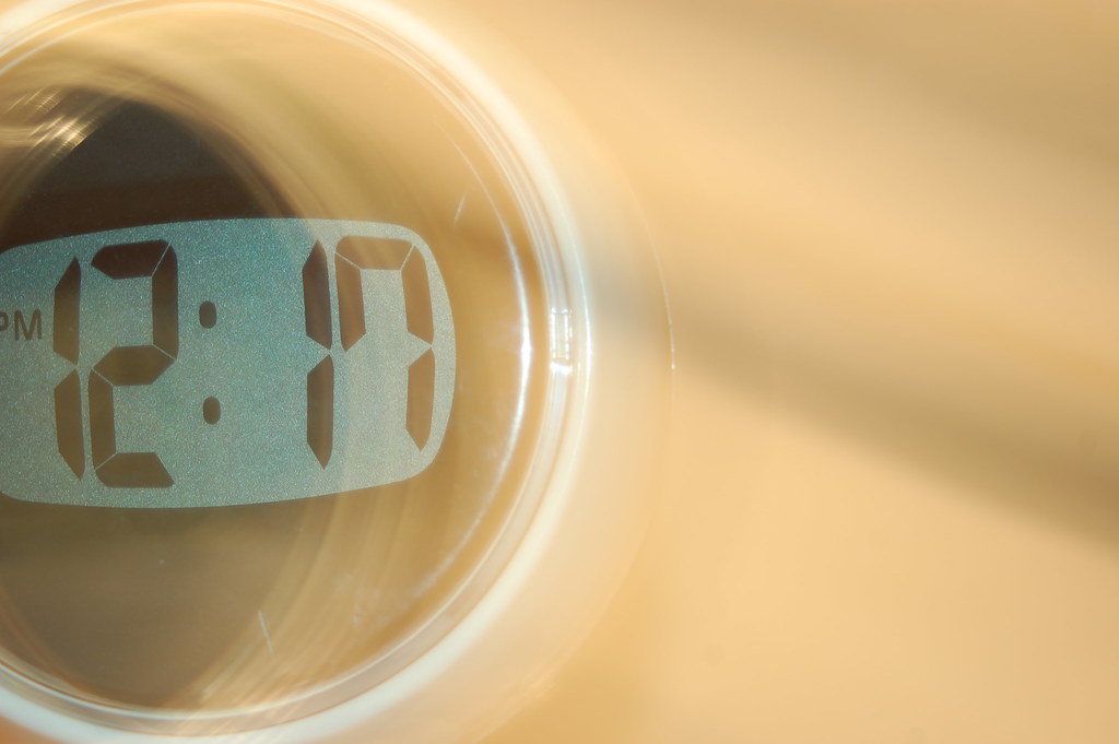 DSC_0018 Time is ticking away, tick tick ticking away dc… Flickr