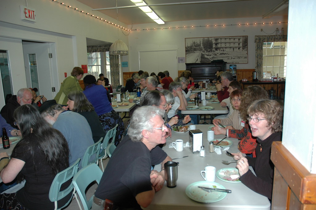 Dining Hall Time for talking. time for eating Van Folk Flickr