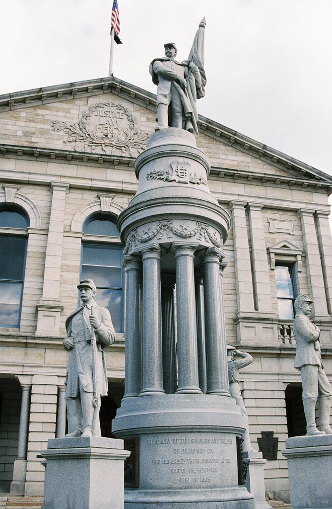 bradford county courthouse in towanda The Bradfor County C… Flickr