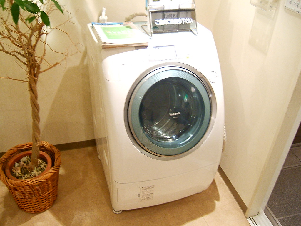 Japanese washing machine LHOON Flickr