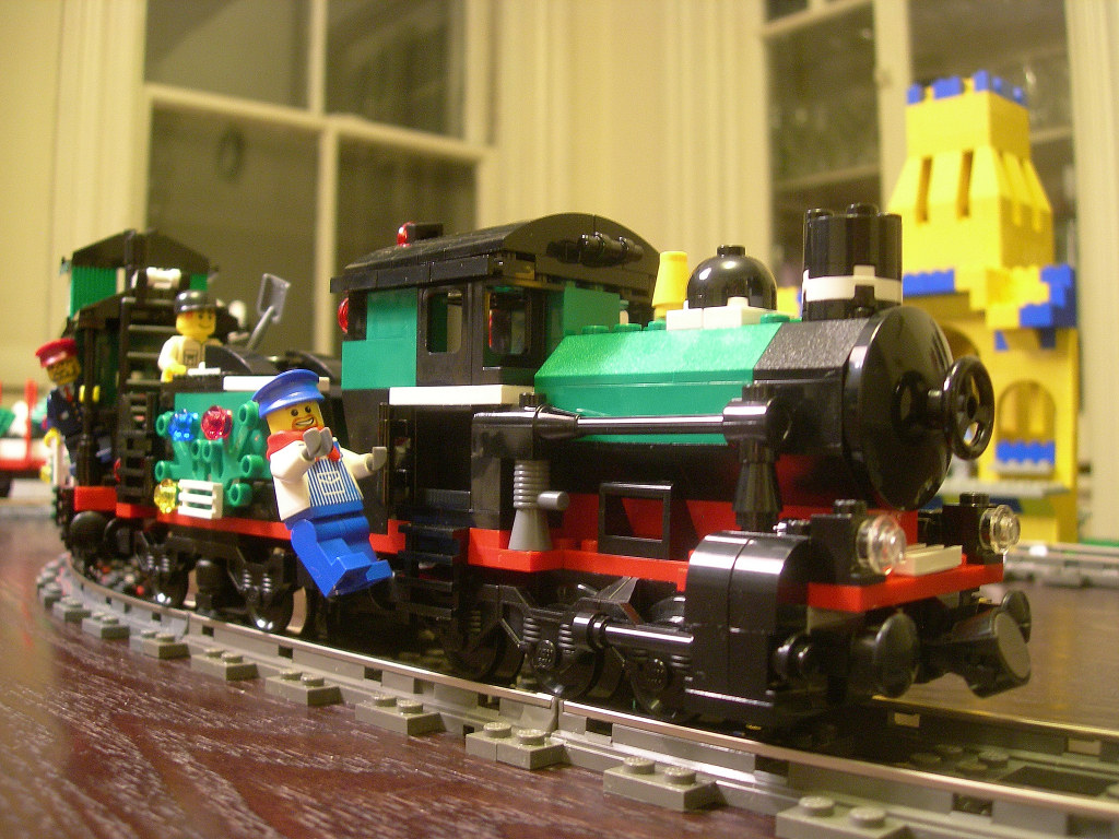 LEGO holiday train engine The engine, coal car, and caboos… Flickr