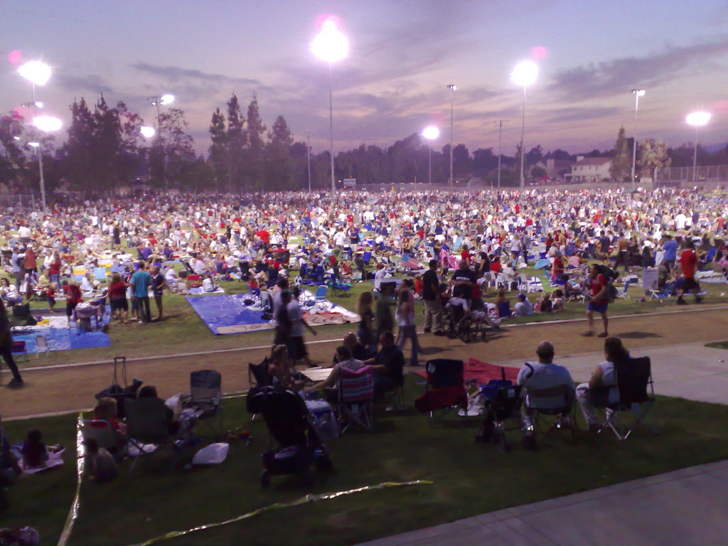 4th of July at Yorba Linda Park Taken at 830 PM on July… Flickr