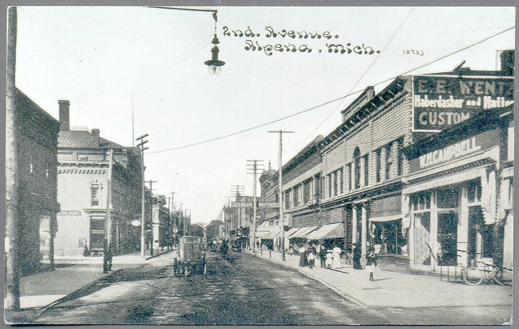Alpena MI Downtown 2nd Ave Stores and Businesses Wagons an… Flickr