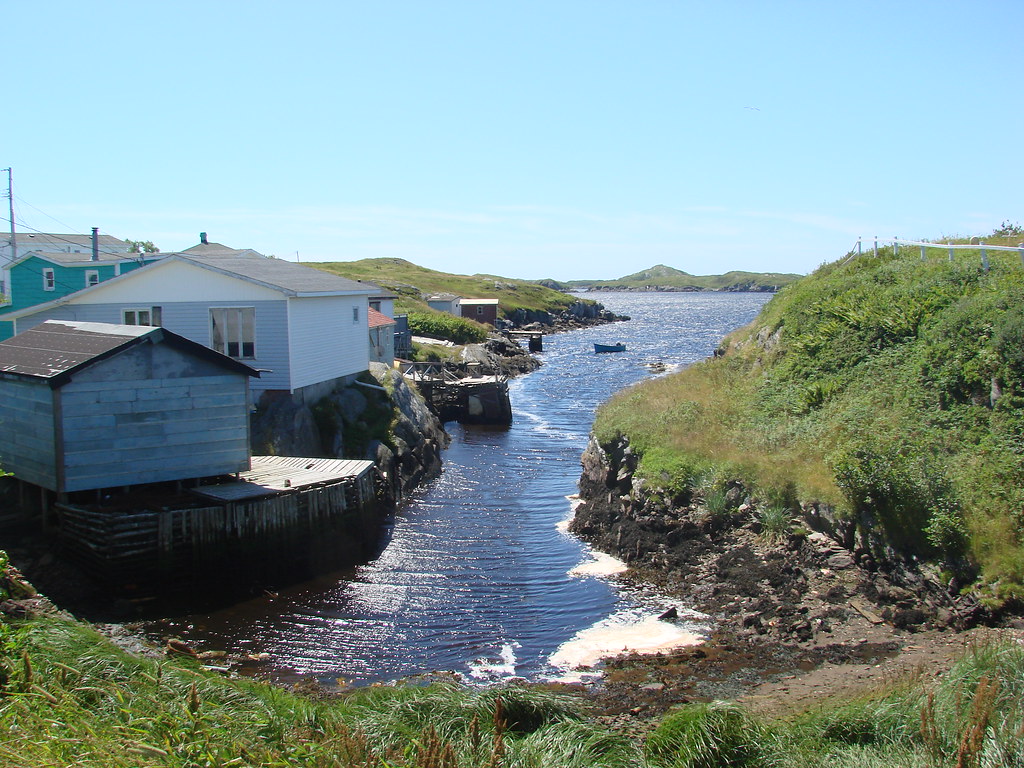 Isle Aux Morts A photograph of a couple of homes in Isle A… Flickr