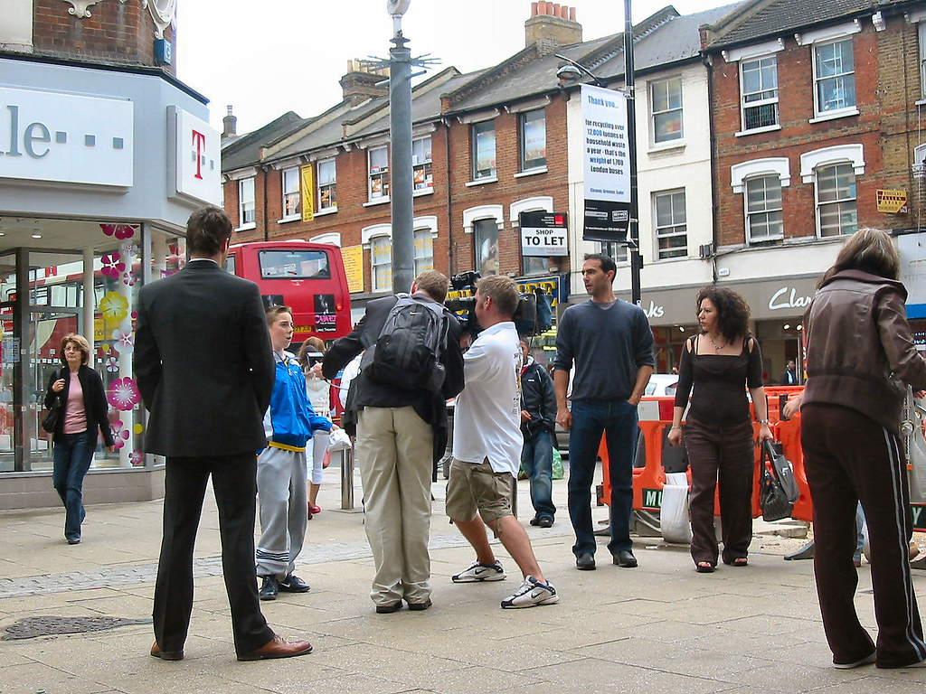 Vox Lymington 29 June 2007. At the corner of Lymington Ave… Flickr