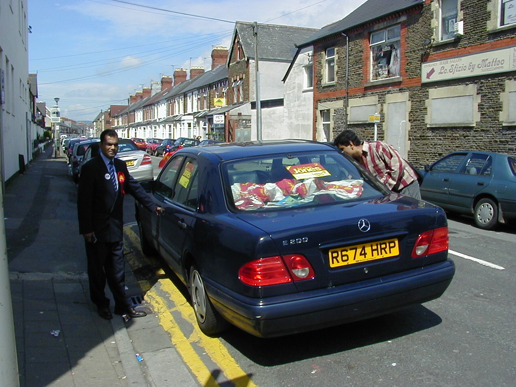 Labour car The very Labour car with Labour plastic bags Cardiff