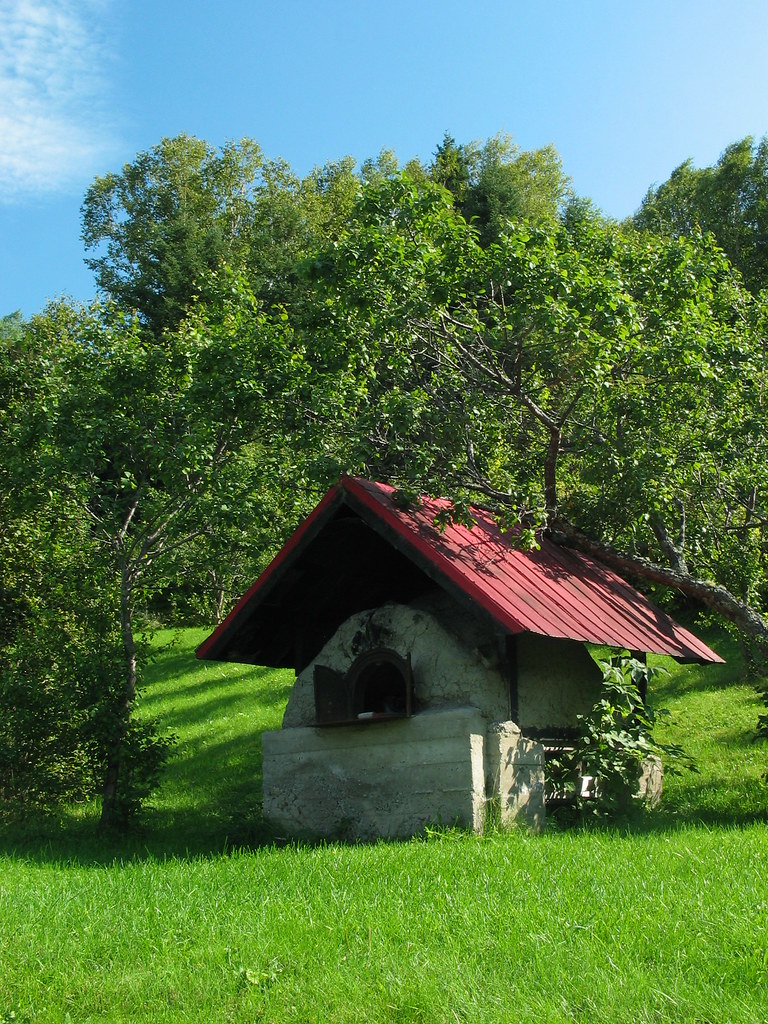 Four à pain Anse StJean (Saguenay) Emmanuelle Demeules Flickr