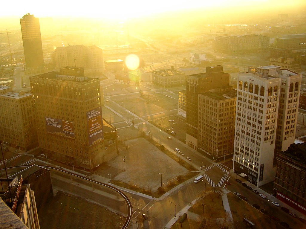 When the Lights Go Down in the City Covering more ground i… Flickr