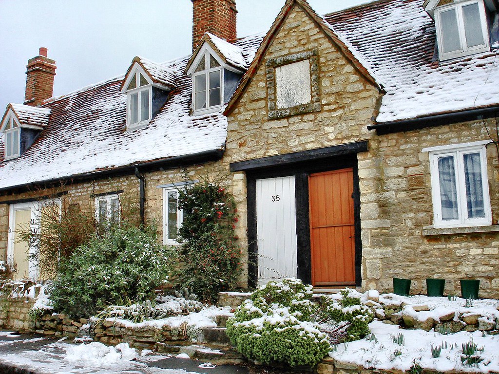 Quaint Shenley Church End Almshouses near St. Mary's Chu… Flickr