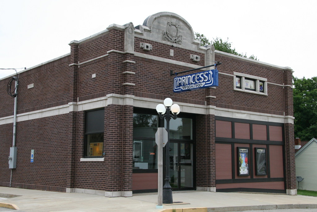 LeRoy IL, LeRoy Illinois, Princess Theatre, Theater, McLea… Flickr