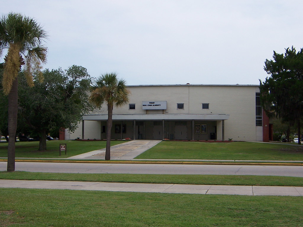 Parris Island, SC Theater Even recruits need to go to the … Flickr