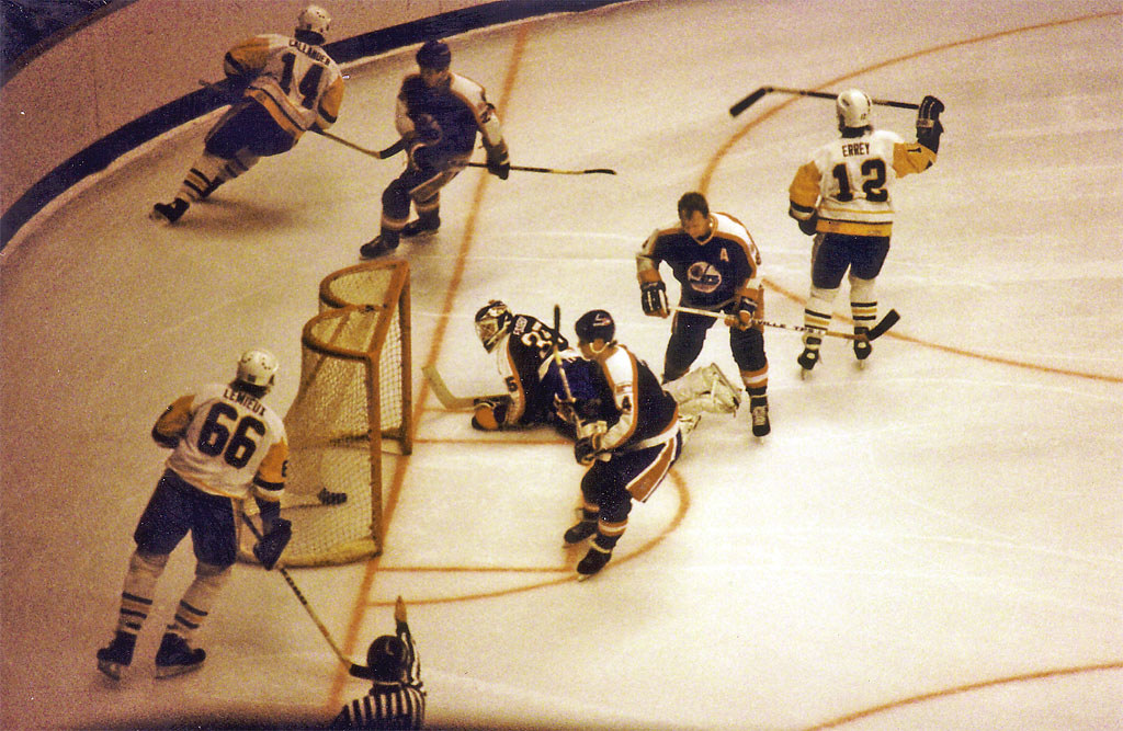 MY FIRST EVER HOCKEY GAME September 29, 1989 Penguins vs… Flickr