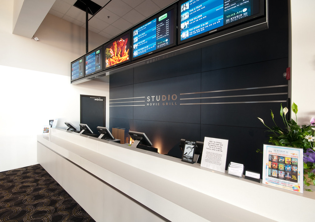 Studio Movie Grill Atlanta Bridge, GA Wade Griffith Flickr