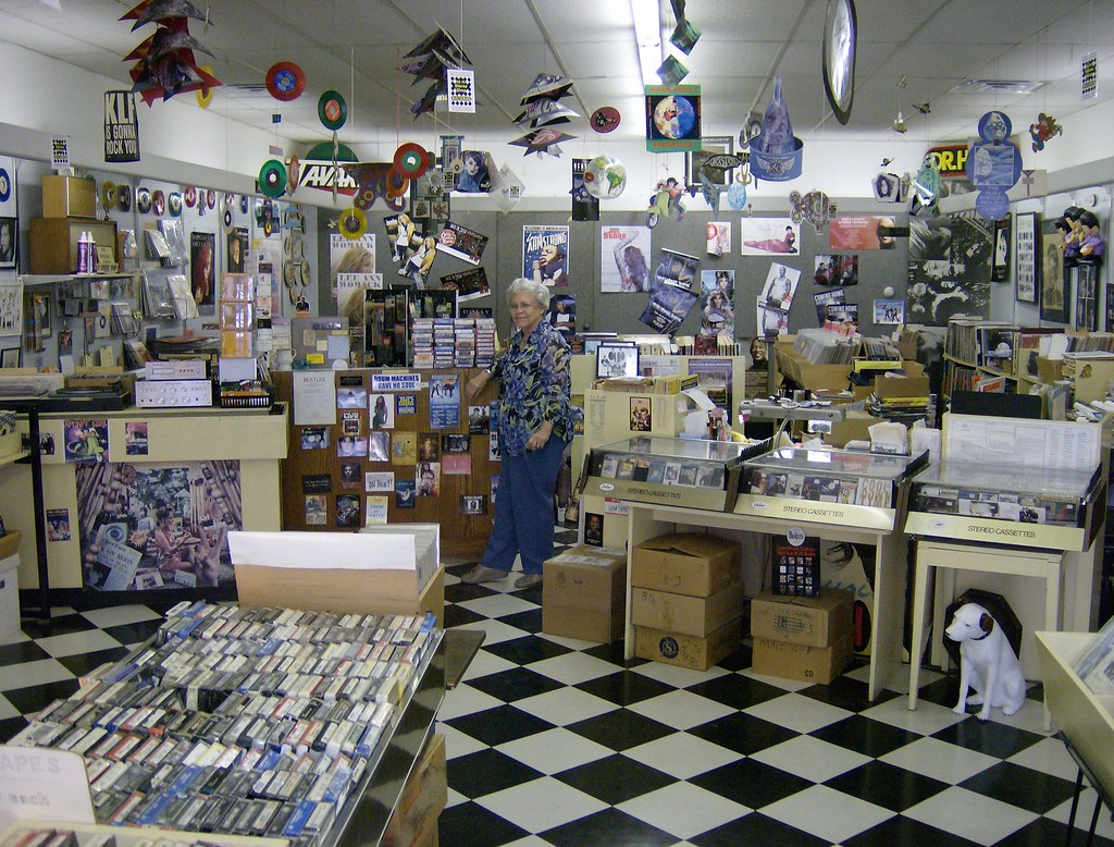 HiFi Record Shop, Fairmount, Indiana Friday, September 28… Flickr